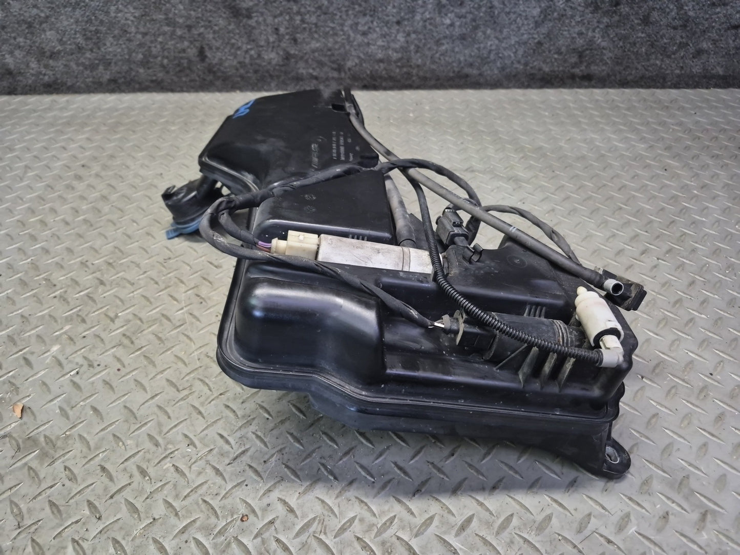 2012-2015 Mercedes W166 ML63 AMG Windshield Washer Fluid Reservoir Tank W/ Pump