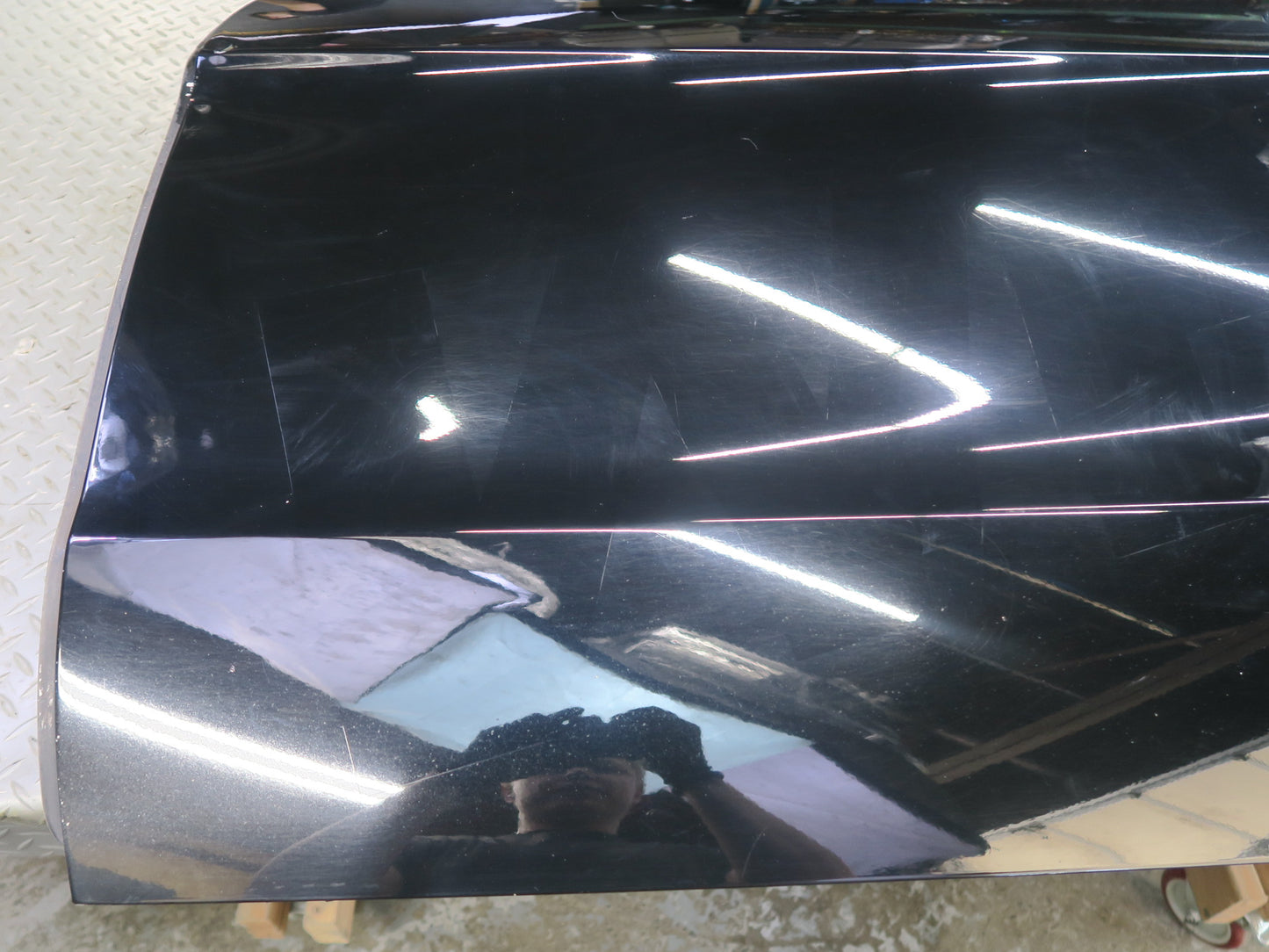 2012-2019 Mercedes W166 GLE ML Front Left Side Door Shell Panel W/ Glass Damaged
