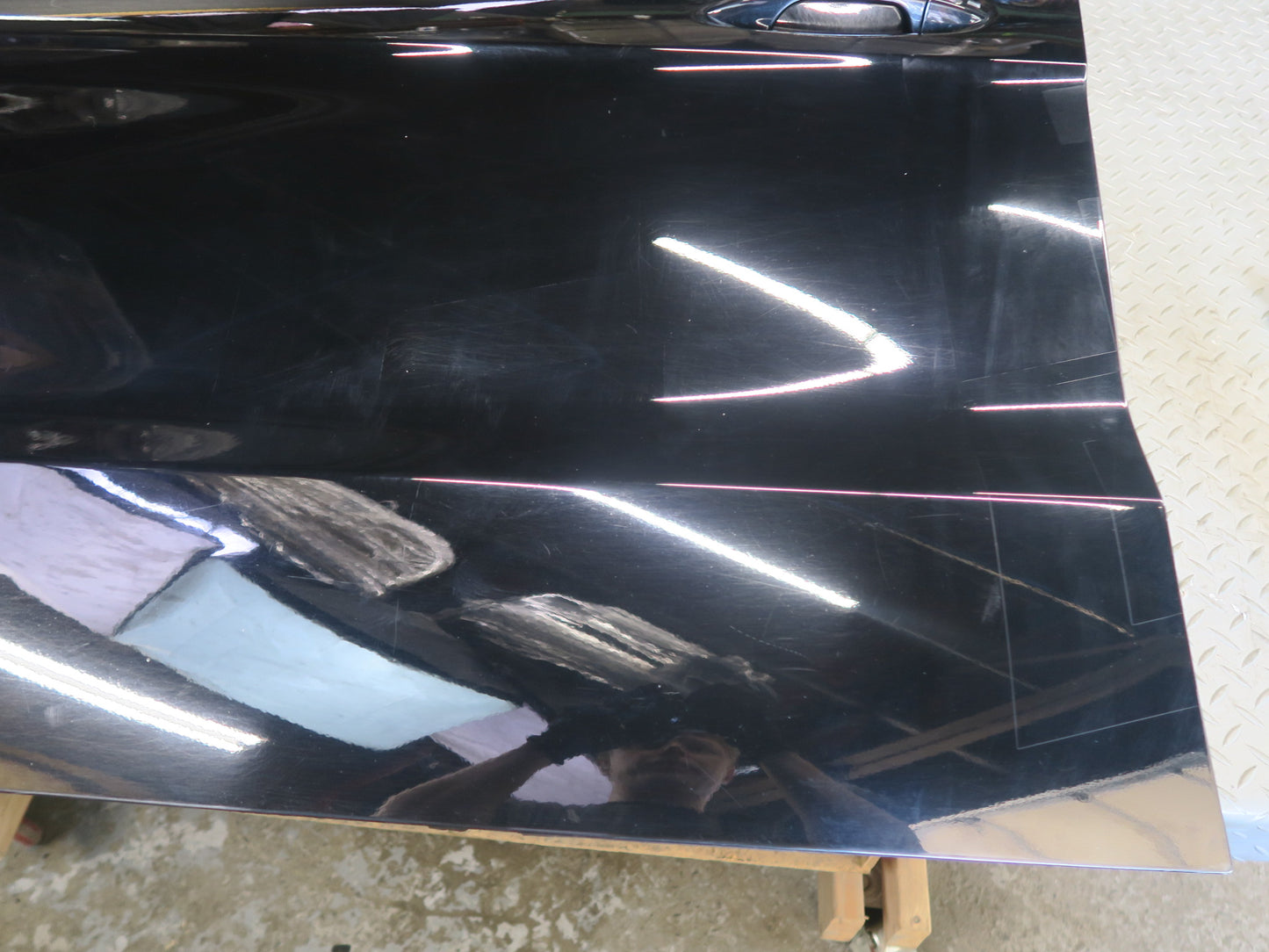 2012-2019 Mercedes W166 GLE ML Front Left Side Door Shell Panel W/ Glass Damaged