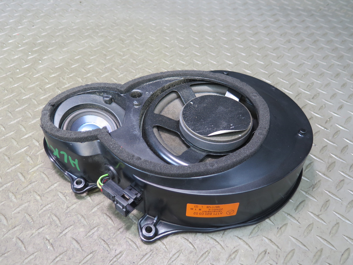 05-11 Mercedes R171 Slk-class Set of 2 Harman Kardon Door Speaker OEM