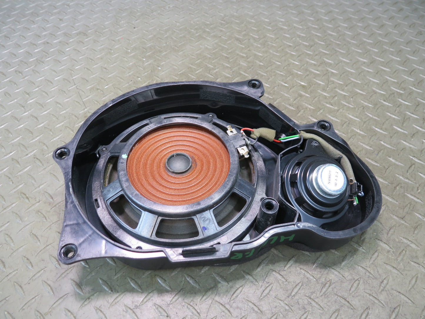 05-11 Mercedes R171 Slk-class Set of 2 Harman Kardon Door Speaker OEM