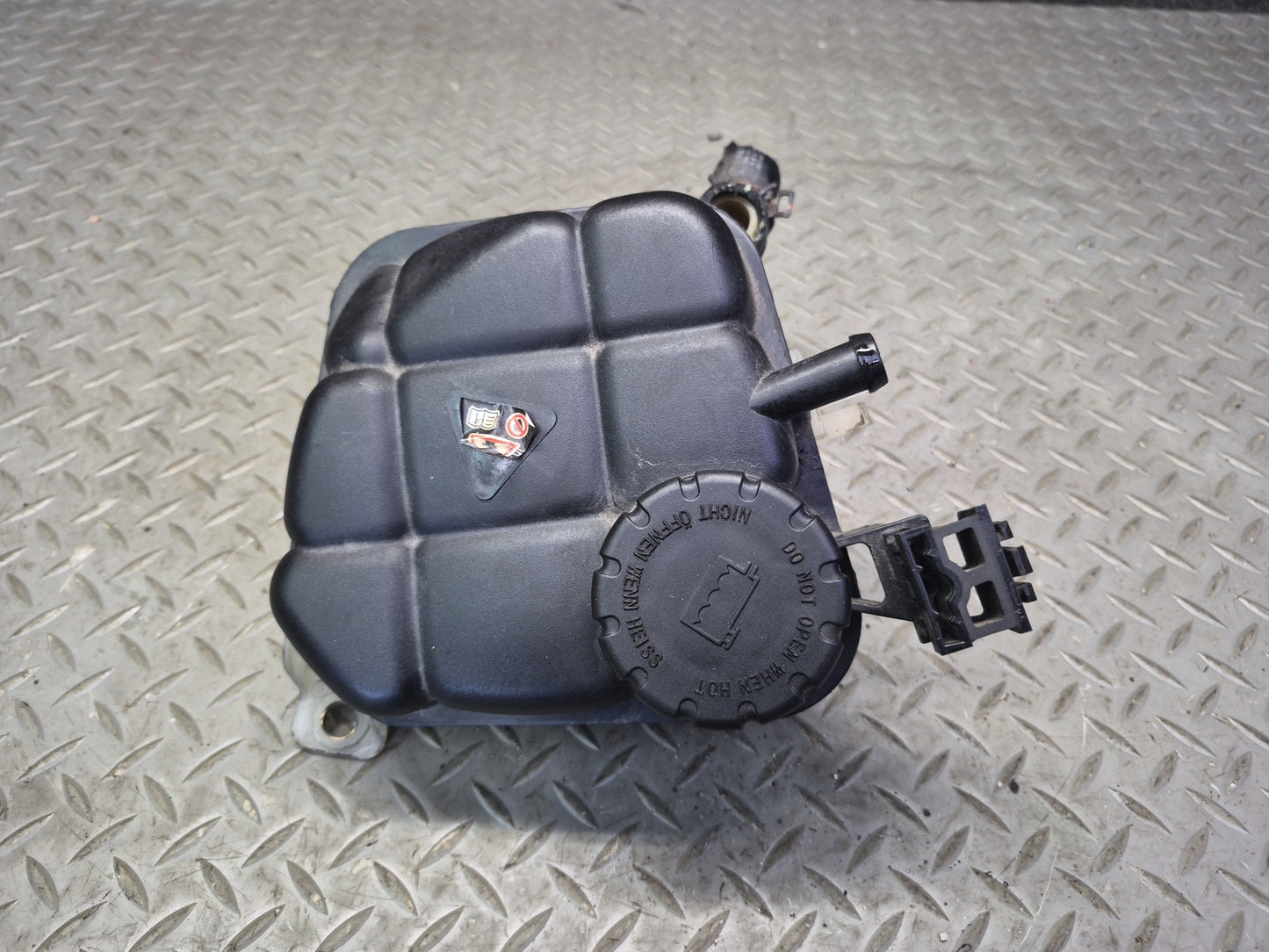 2012-2019 Mercedes X166 W166 ML GLE Coolant Expansion Overflow Reservoir Tank