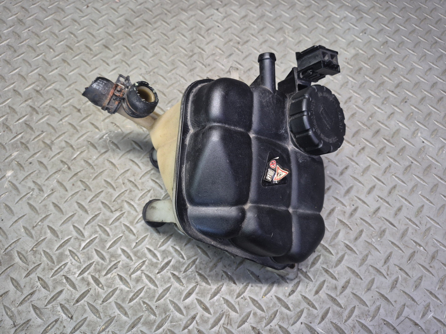 2012-2019 Mercedes X166 W166 ML GLE Coolant Expansion Overflow Reservoir Tank