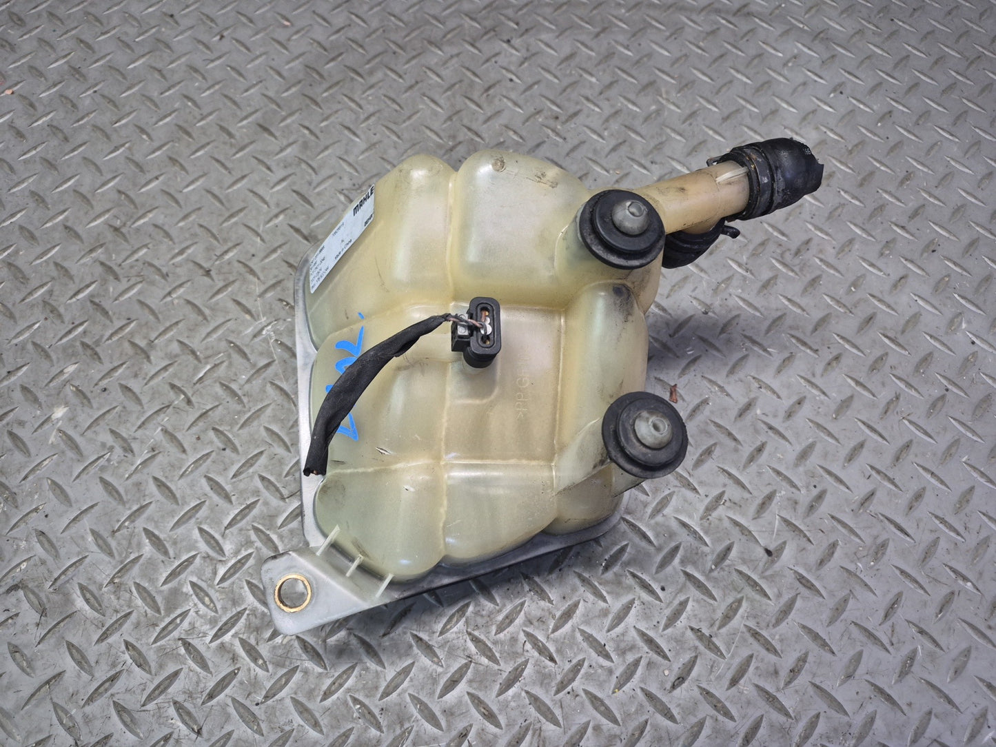 2012-2019 Mercedes X166 W166 ML GLE Coolant Expansion Overflow Reservoir Tank