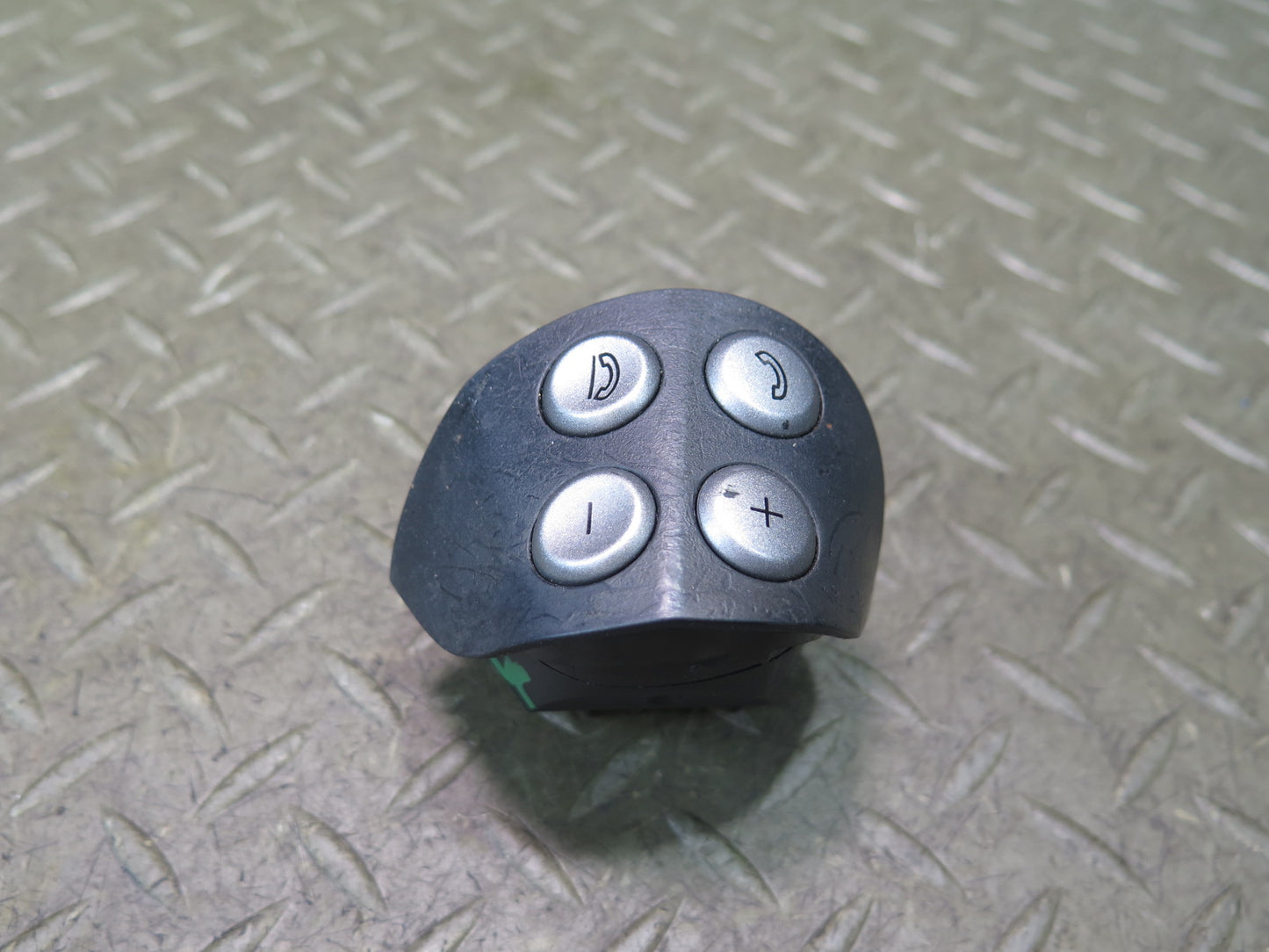 05-11 Mercedes R171 Slk-class Steering Wheel Phone Control Button Switch OEM