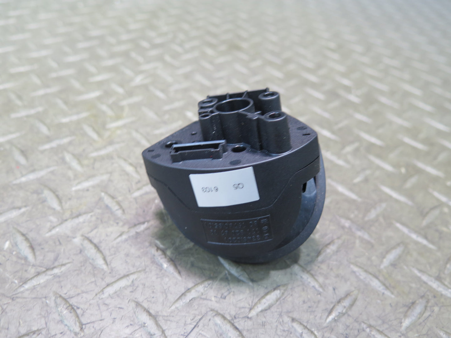 05-11 Mercedes R171 Slk-class Steering Wheel Phone Control Button Switch OEM