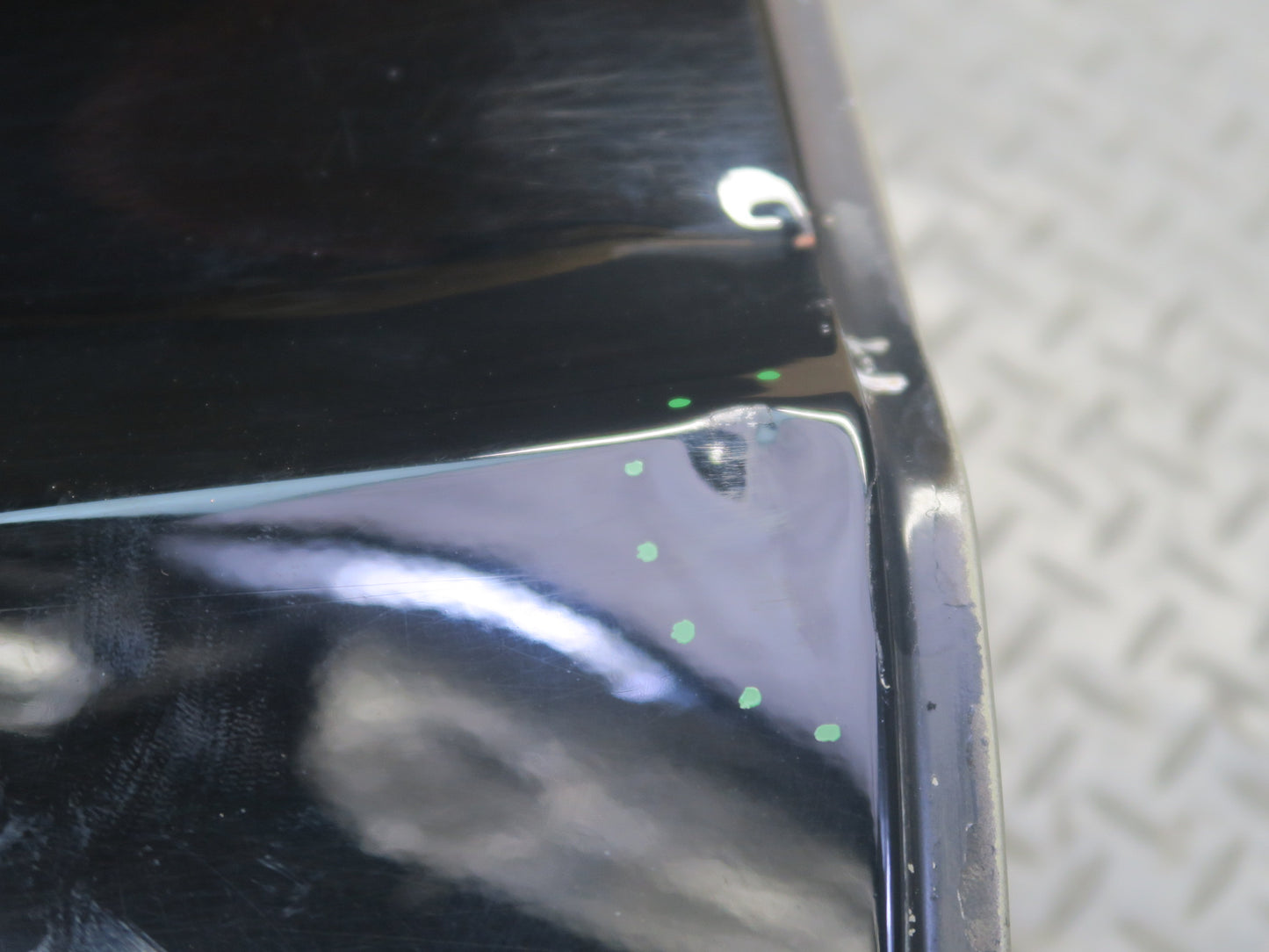 2012-2019 Mercedes W166 GLE ML Front Left Side Door Shell Panel W/ Glass Damaged