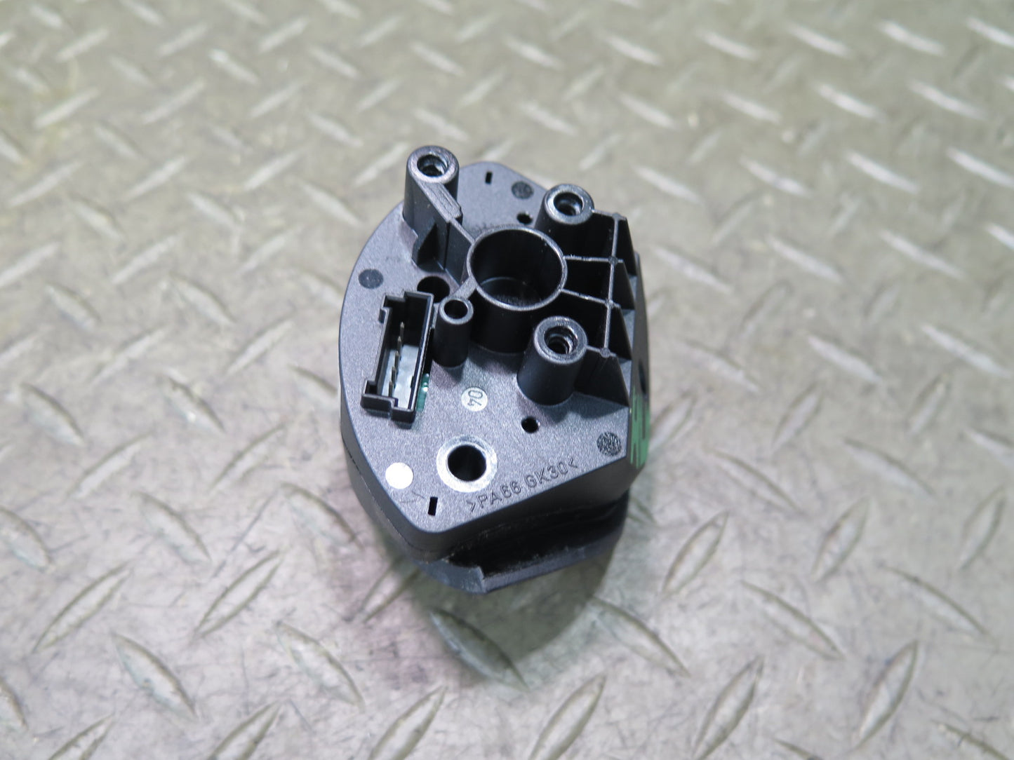05-11 Mercedes R171 Slk-class Steering Wheel Display Toggle Button Switch OEM