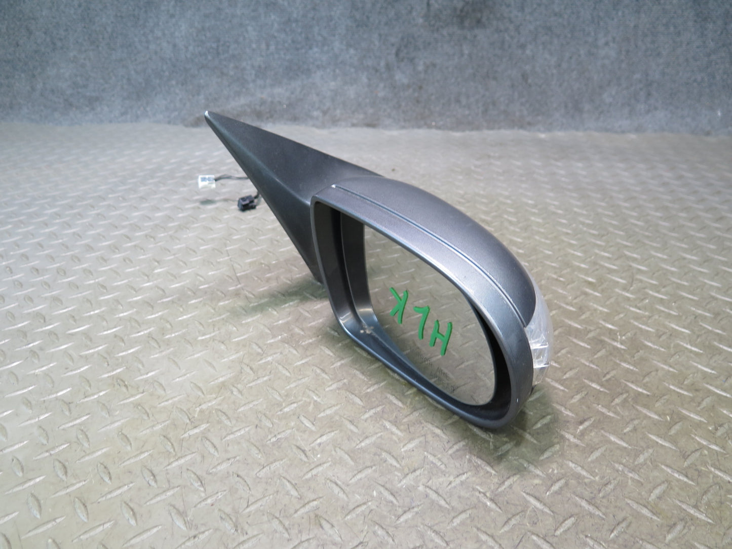 05-08 Mercedes R171 SLK Right Exterior Side View Mirror Graphite Metallic OEM
