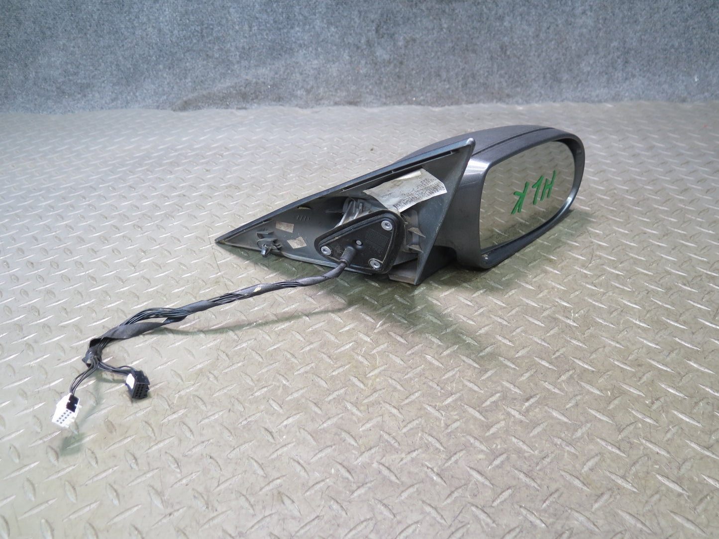 05-08 Mercedes R171 SLK Right Exterior Side View Mirror Graphite Metallic OEM