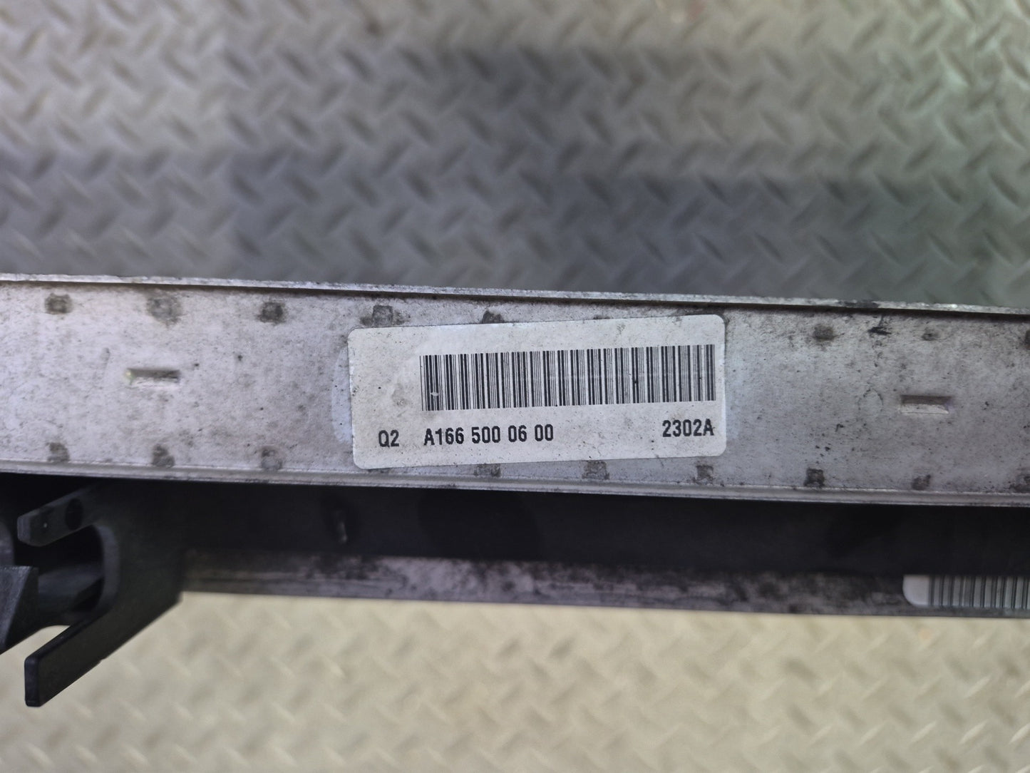 2012-2015 Mercedes W166 ML63 AMG 5.5L Engine Motor Cooling Radiator Assembly