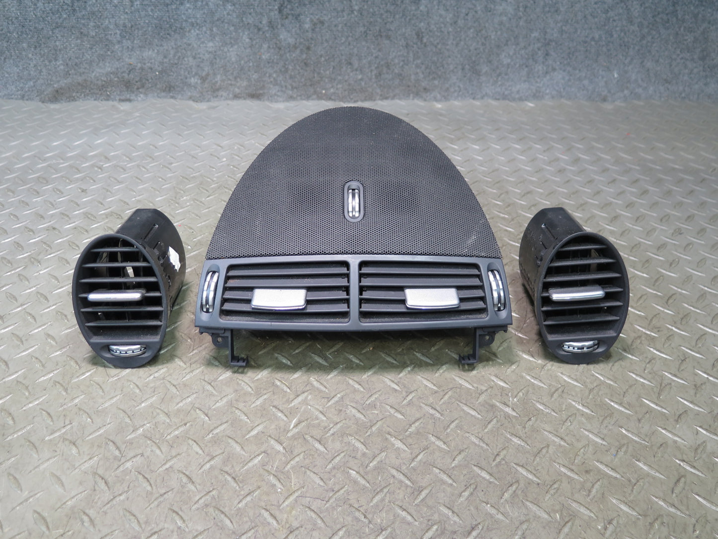 05-11 Mercedes R171 Slk-class Set of 3 Dash Front Left Center Right A/C Air Vent