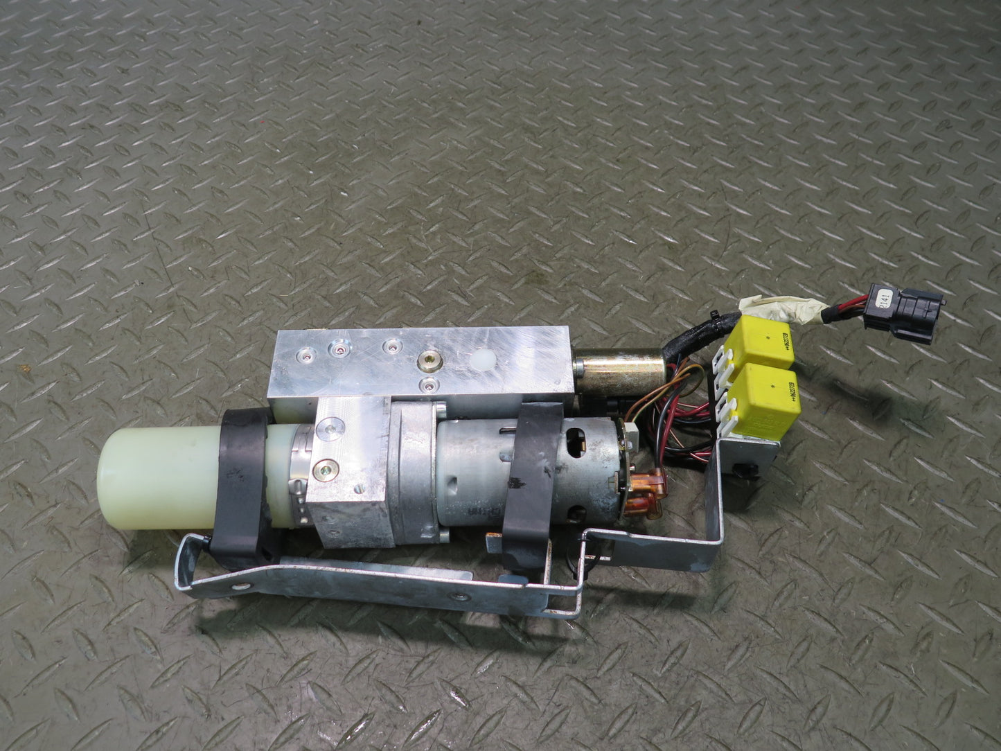 05-11 Mercedes R171 SLK Convertible TOP Roof Hydraulic Pump Motor 1718000030 OEM