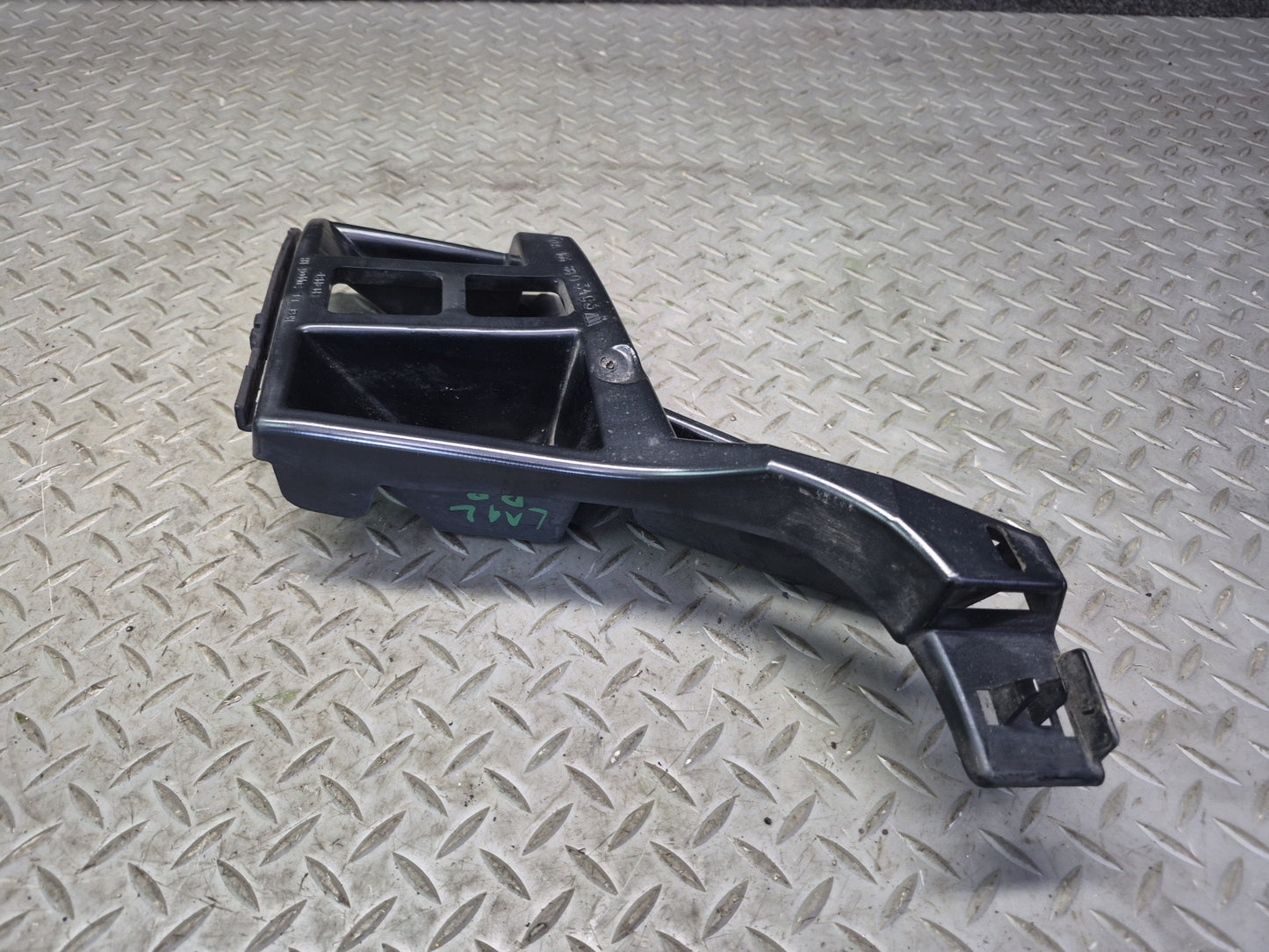 2012-2015 Mercedes X166 W166 Ml-class Rear Left Right Bumper Support Bracket Set