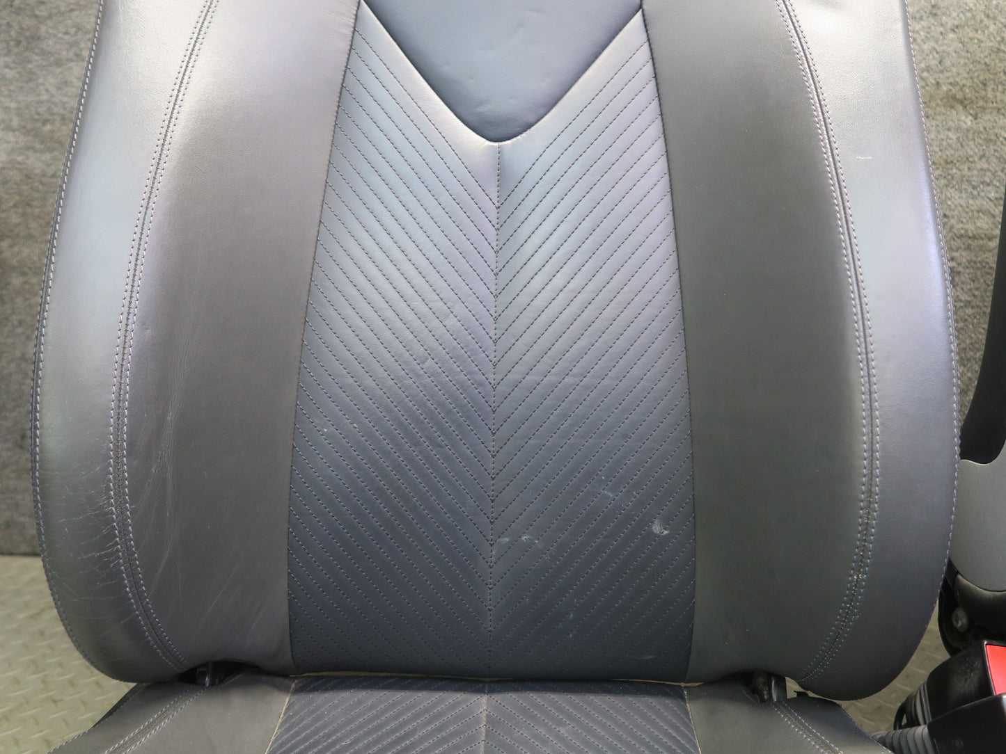 05-06 Mercedes R171 SLK Front Left Right Designo Leather Sport Heat Seat Set OEM