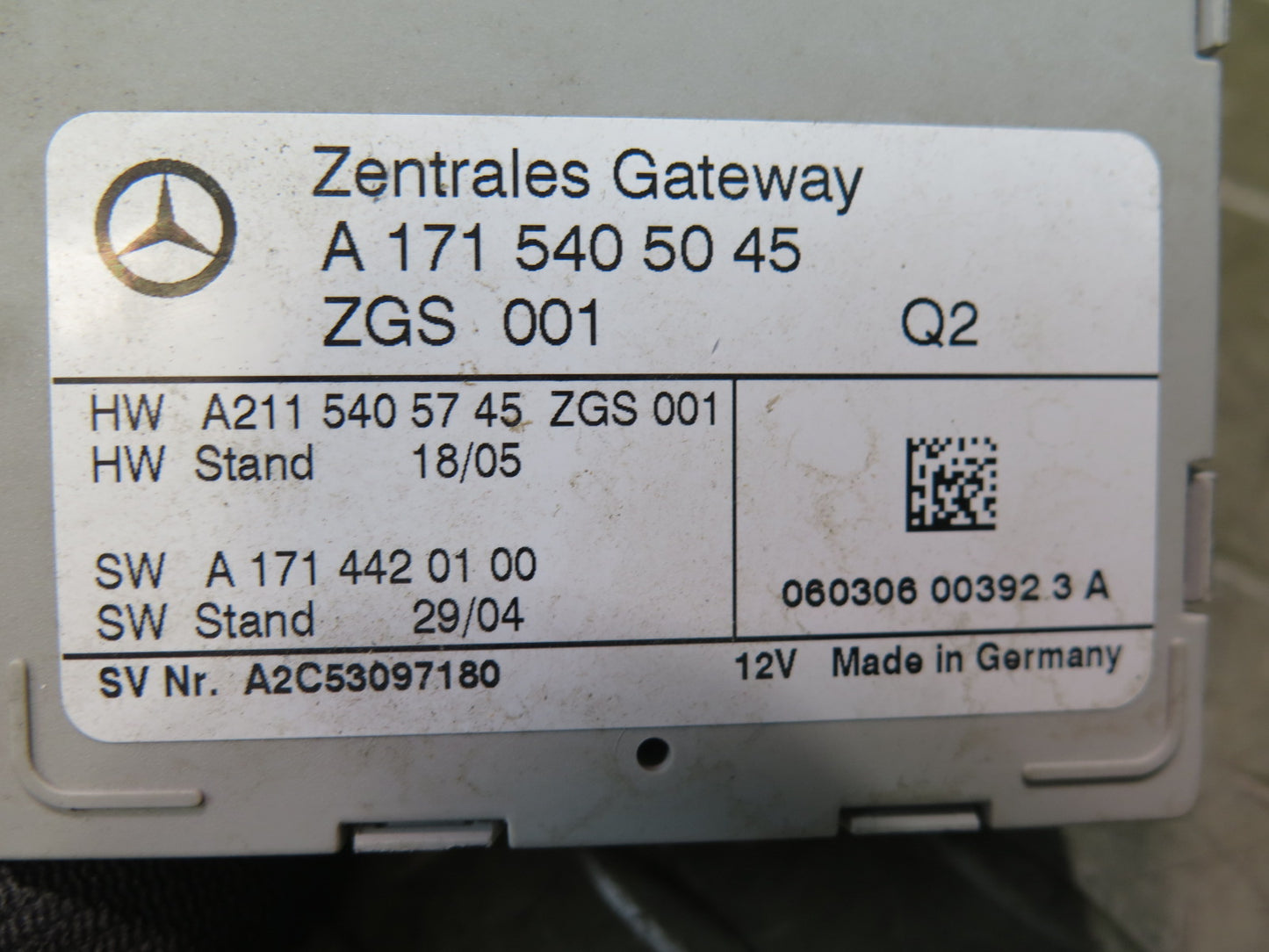 05-11 Mercedes R171 Slk-class Central Gateway Control Module 1715405045 OEM