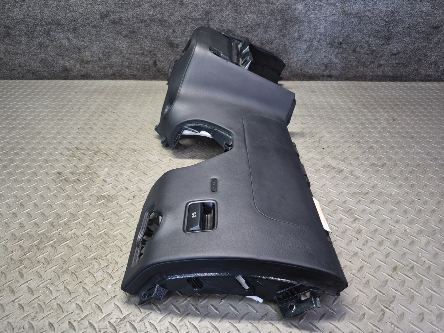 2012-2019 Mercedes X166 W166 ML GLE Front Left Driver Side Dash Lower Knee Panel