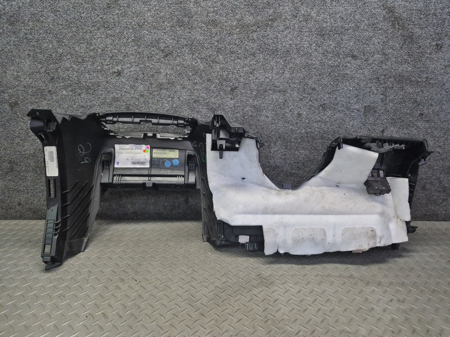 2012-2019 Mercedes X166 W166 ML GLE Front Left Driver Side Dash Lower Knee Panel