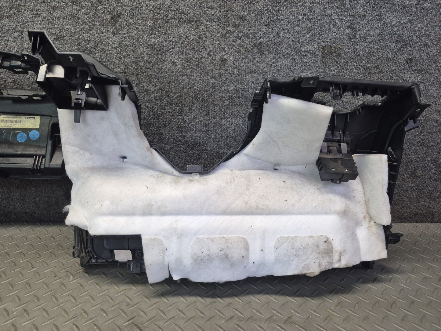 2012-2019 Mercedes X166 W166 ML GLE Front Left Driver Side Dash Lower Knee Panel