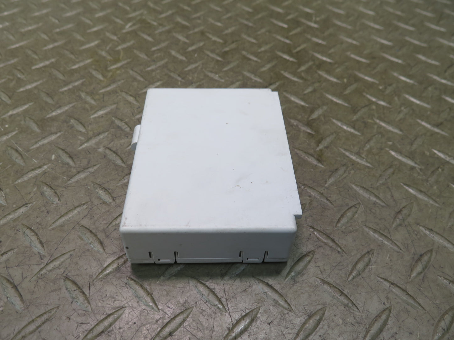 05-11 Mercedes R171 Slk-class Central Gateway Control Module 1715405045 OEM