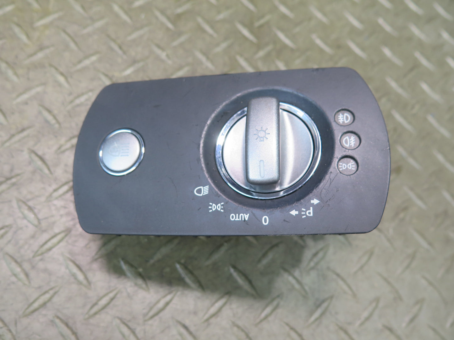 05-08 Mercedes R171 SLK Headlight Fog Light Lamp Control Switch 1715450304 OEM