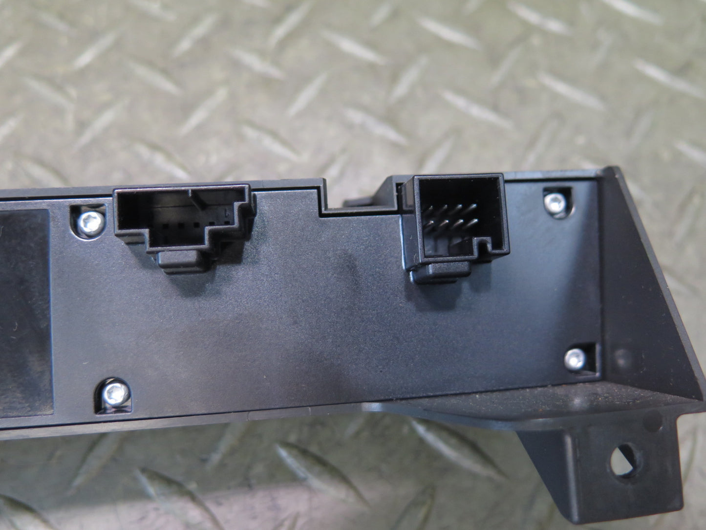 05-11 Mercedes R171 SLK Dash Hazard Light Door Lock Heated Seat Switch Panel OEM