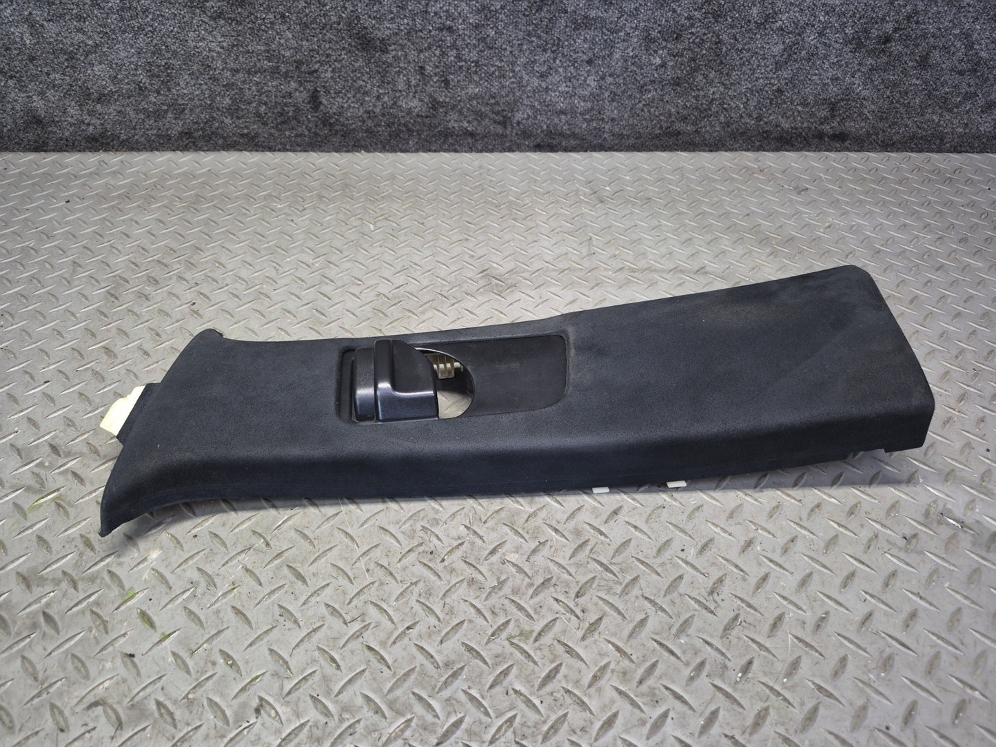 2012-2019 Mercedes X166 W166 ML GLE Left & Right B Pillar Upper Trim Cover Set