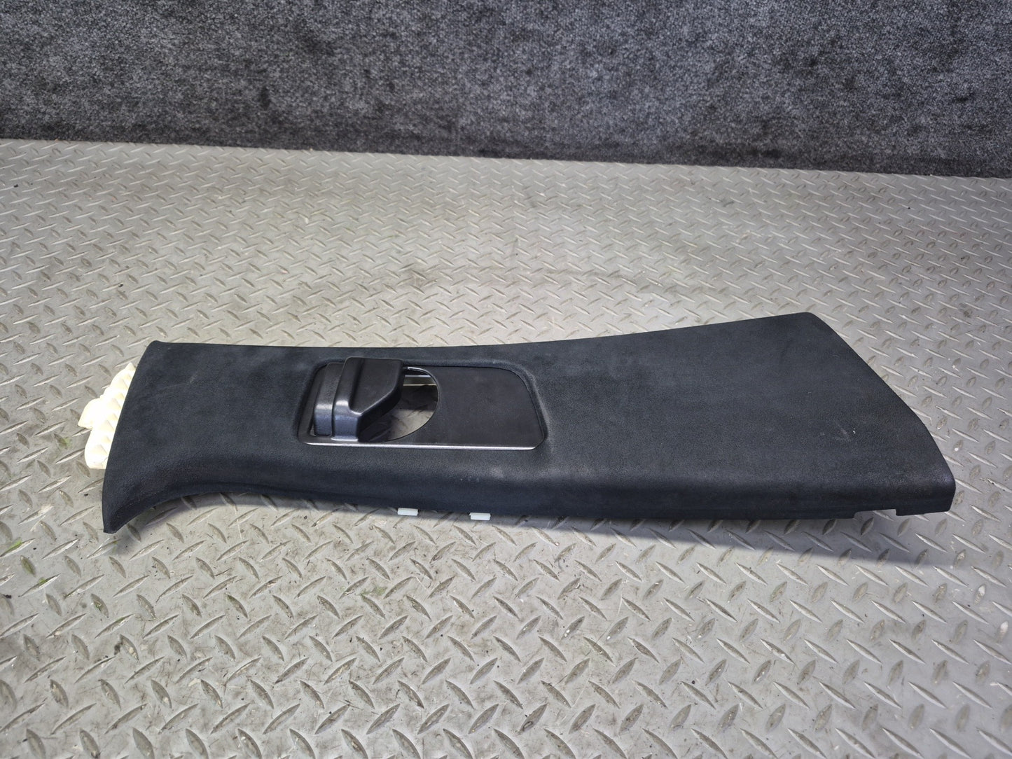 2012-2019 Mercedes X166 W166 ML GLE Left & Right B Pillar Upper Trim Cover Set