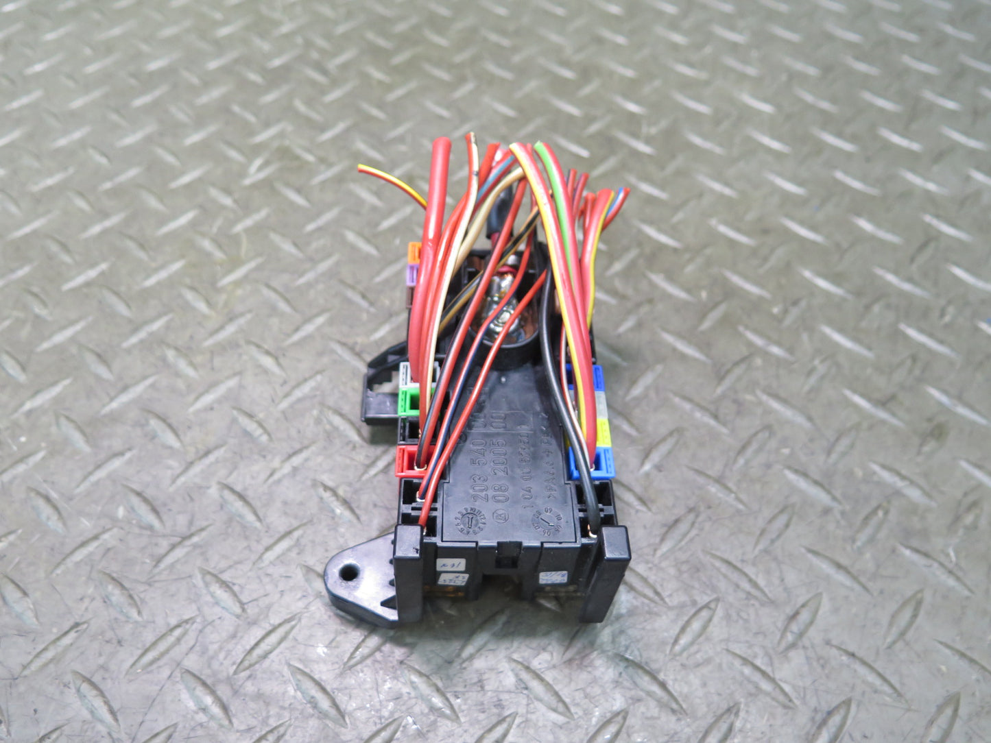 05-11 Mercedes R171 Slk-class Dash Fuse Relay Box Module 2035400050 OEM