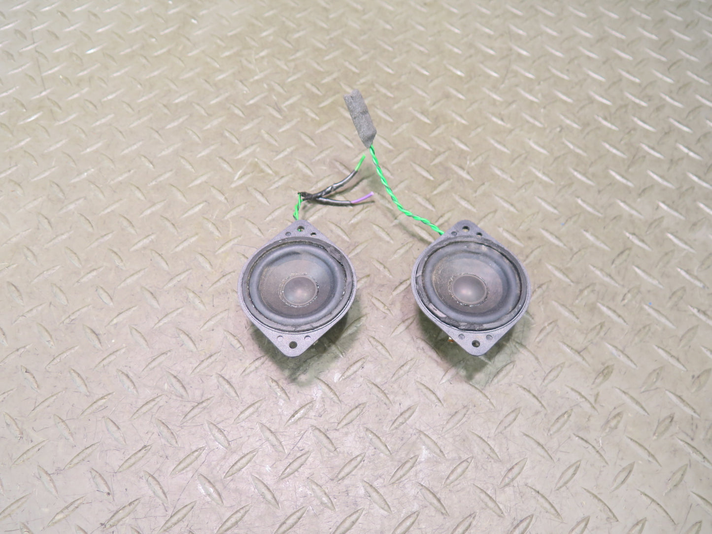 05-11 Mercedes R171 Slk-class Set of 2 Front Left & Right Tweeter Speaker OEM