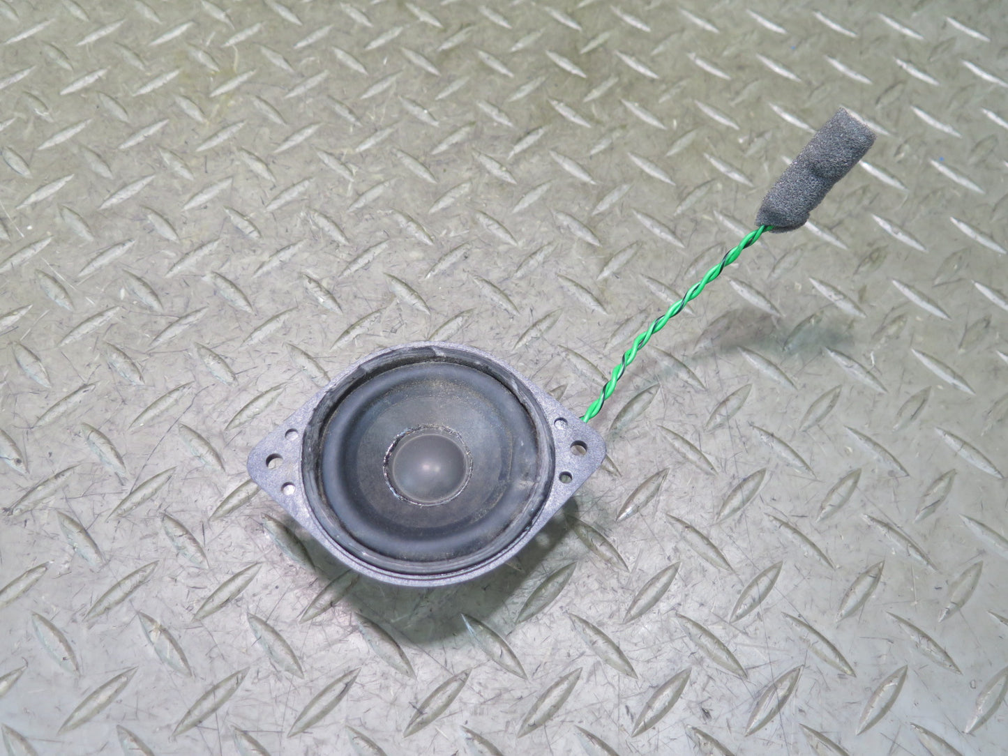 05-11 Mercedes R171 Slk-class Set of 2 Front Left & Right Tweeter Speaker OEM