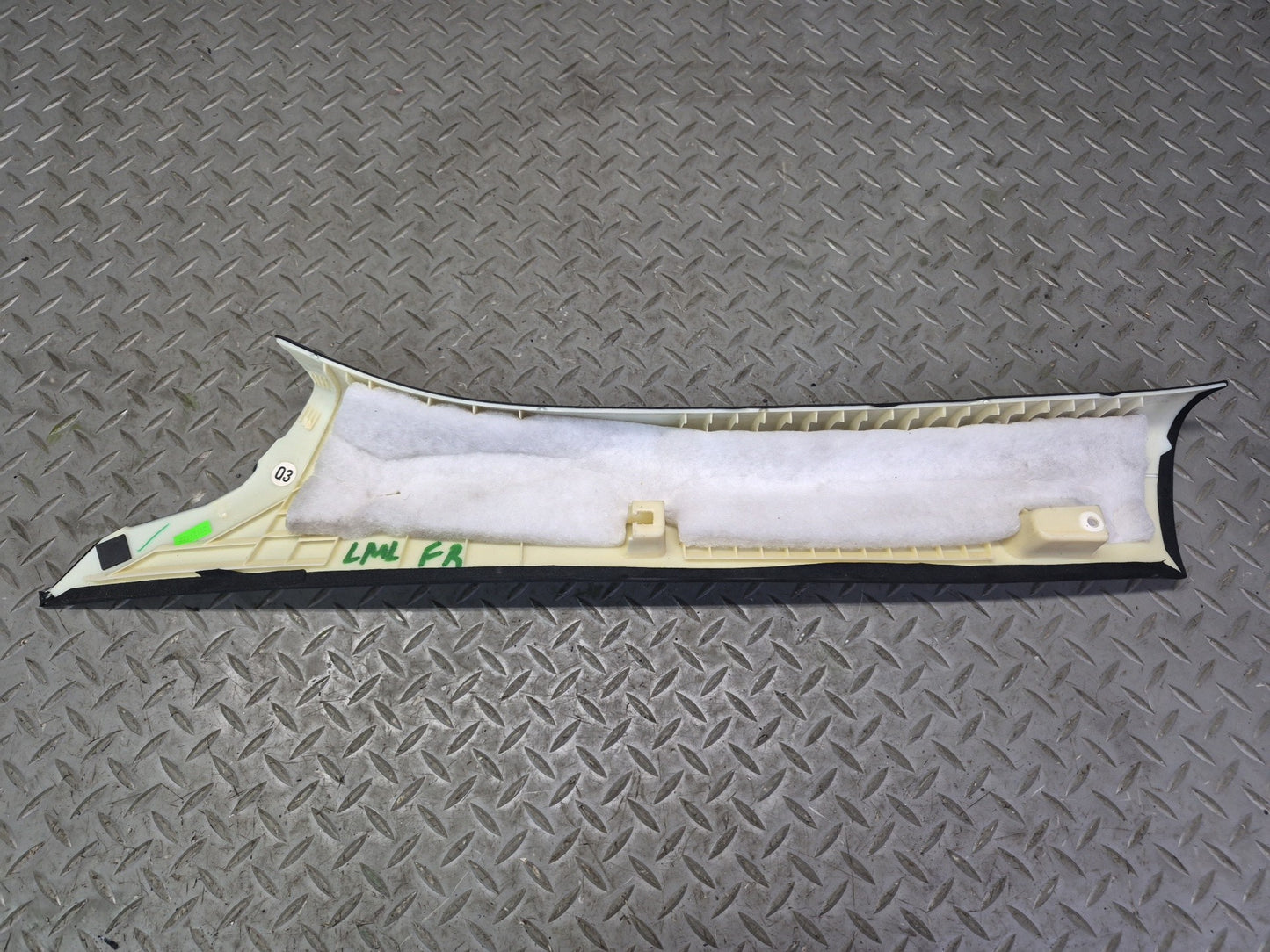 2012-2019 Mercedes X166 W166 ML GLE Front Left & Right A Pillar Trim Cover Set