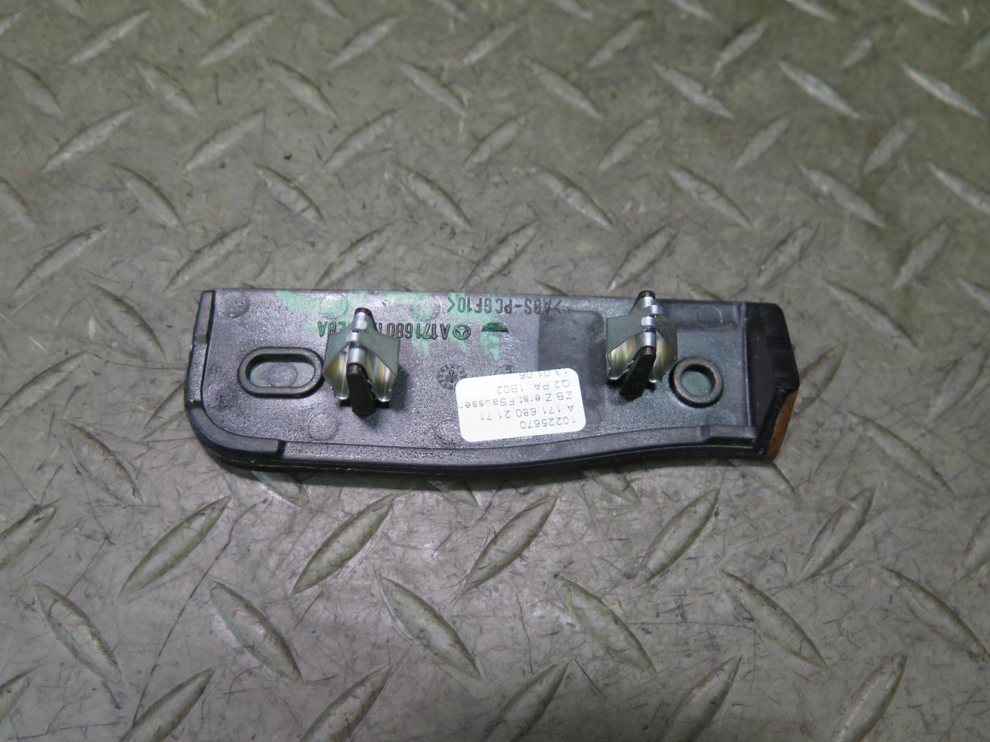 05-11 Mercedes R171 SLK Set of 2 Dash Front Left Wood Trim Bezel Panel Set OEM
