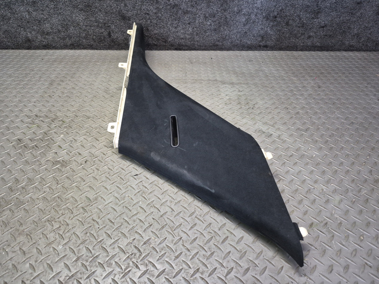 2012-2015 Mercedes X166 W166 ML Rear Left & Right C Pillar Upper Trim Cover Set