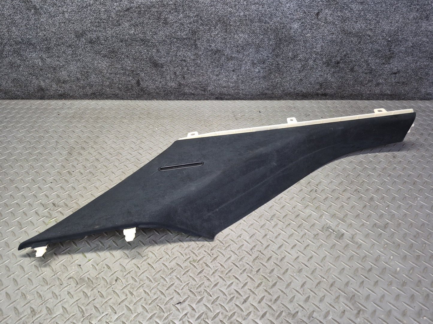 2012-2015 Mercedes X166 W166 ML Rear Left & Right C Pillar Upper Trim Cover Set