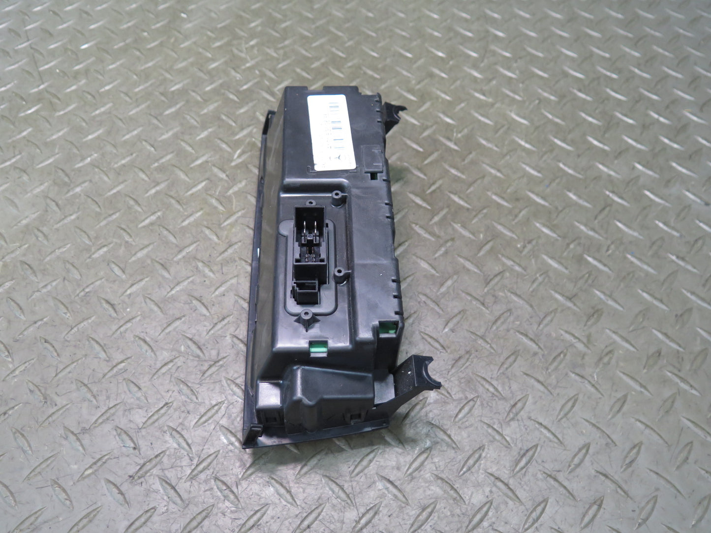 05-08 Mercedes R171 Slk-class A/C Heater Climate Control Switch 1718300685 Dmgd