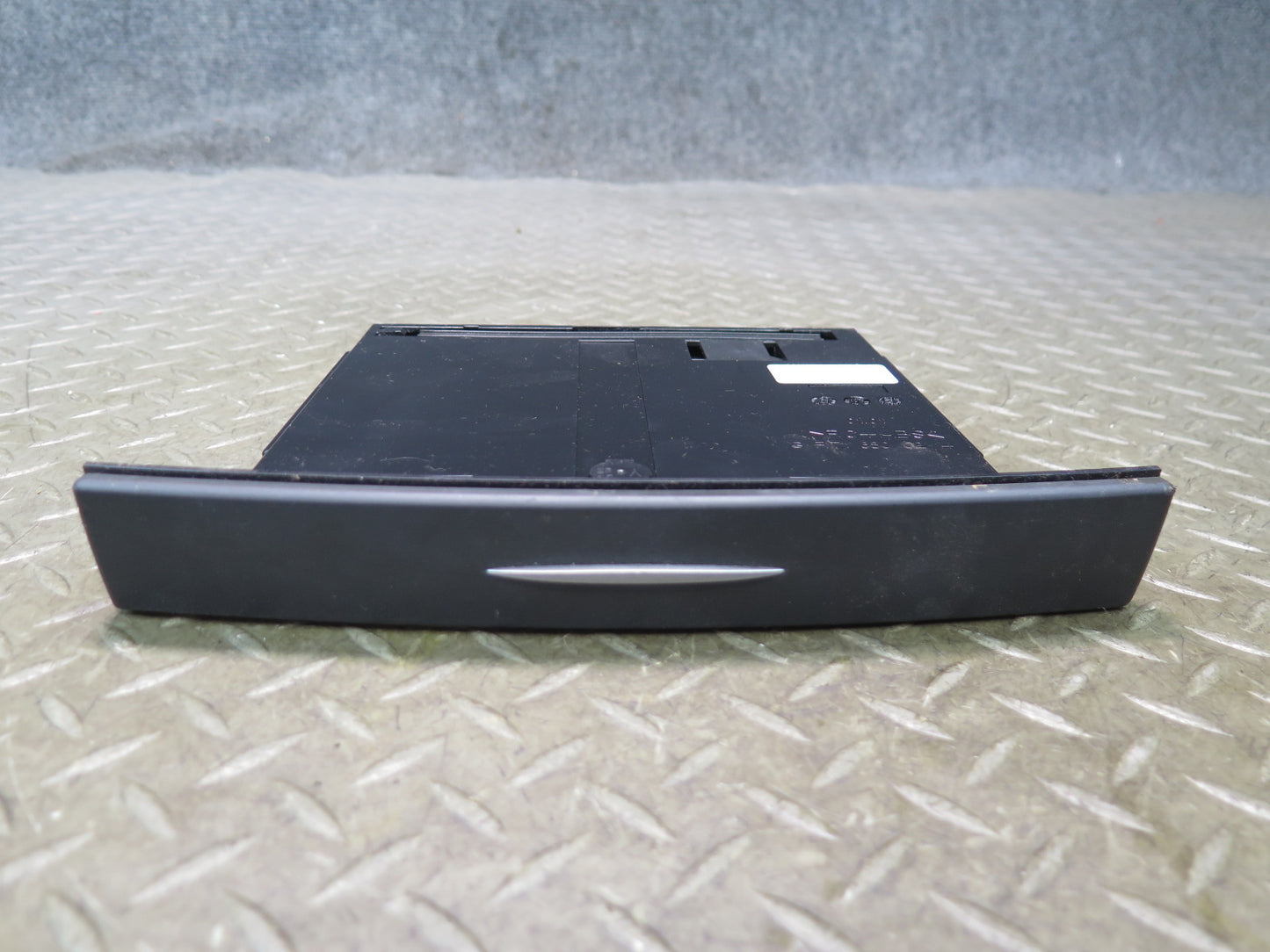 05-11 Mercedes R171 Slk-class Dash Front Center CUP Holder 1716800214 OEM