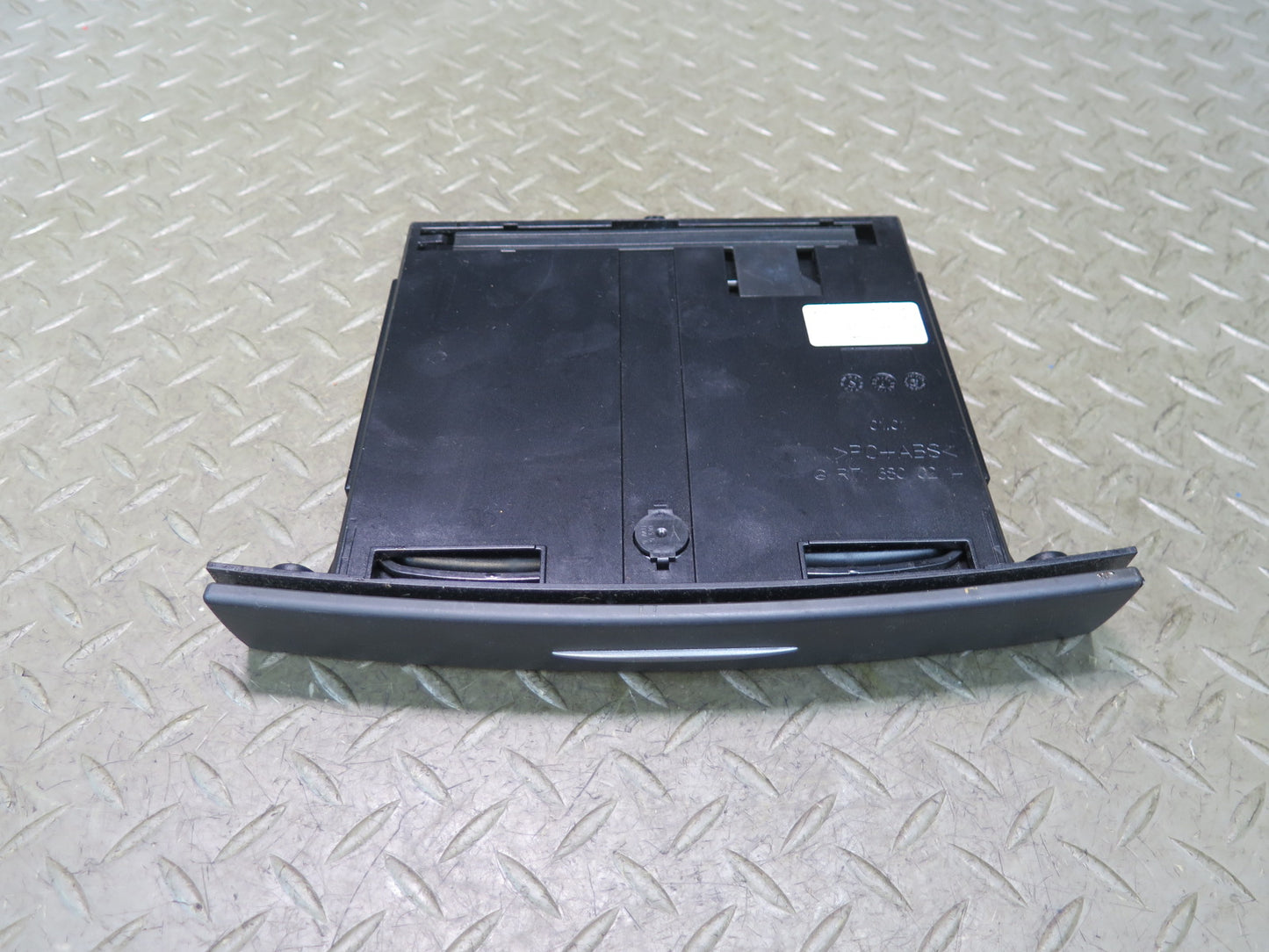 05-11 Mercedes R171 Slk-class Dash Front Center CUP Holder 1716800214 OEM
