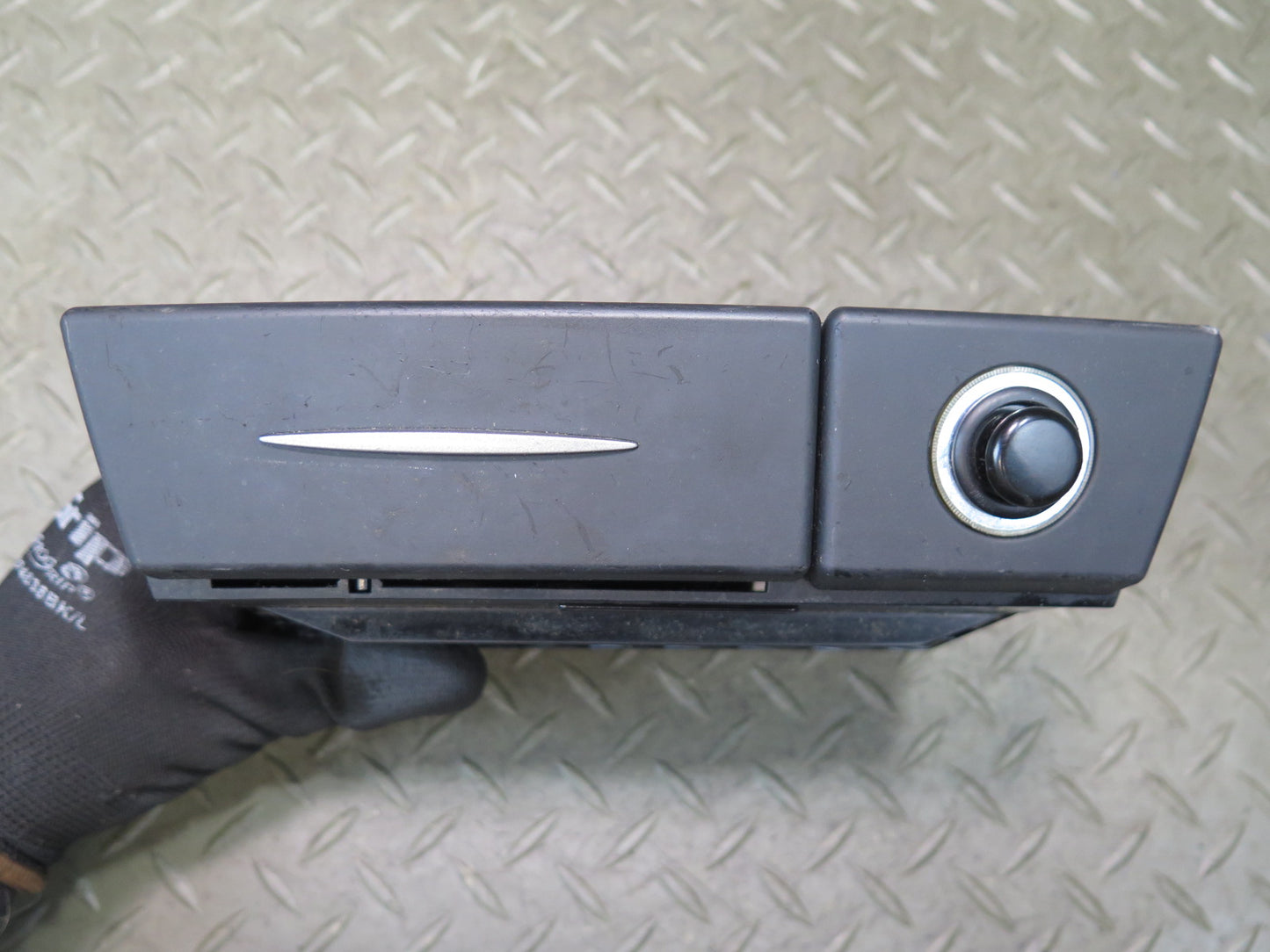 05-11 Mercedes R171 Slk-class Front Center Console Ash Tray w Lighter OEM