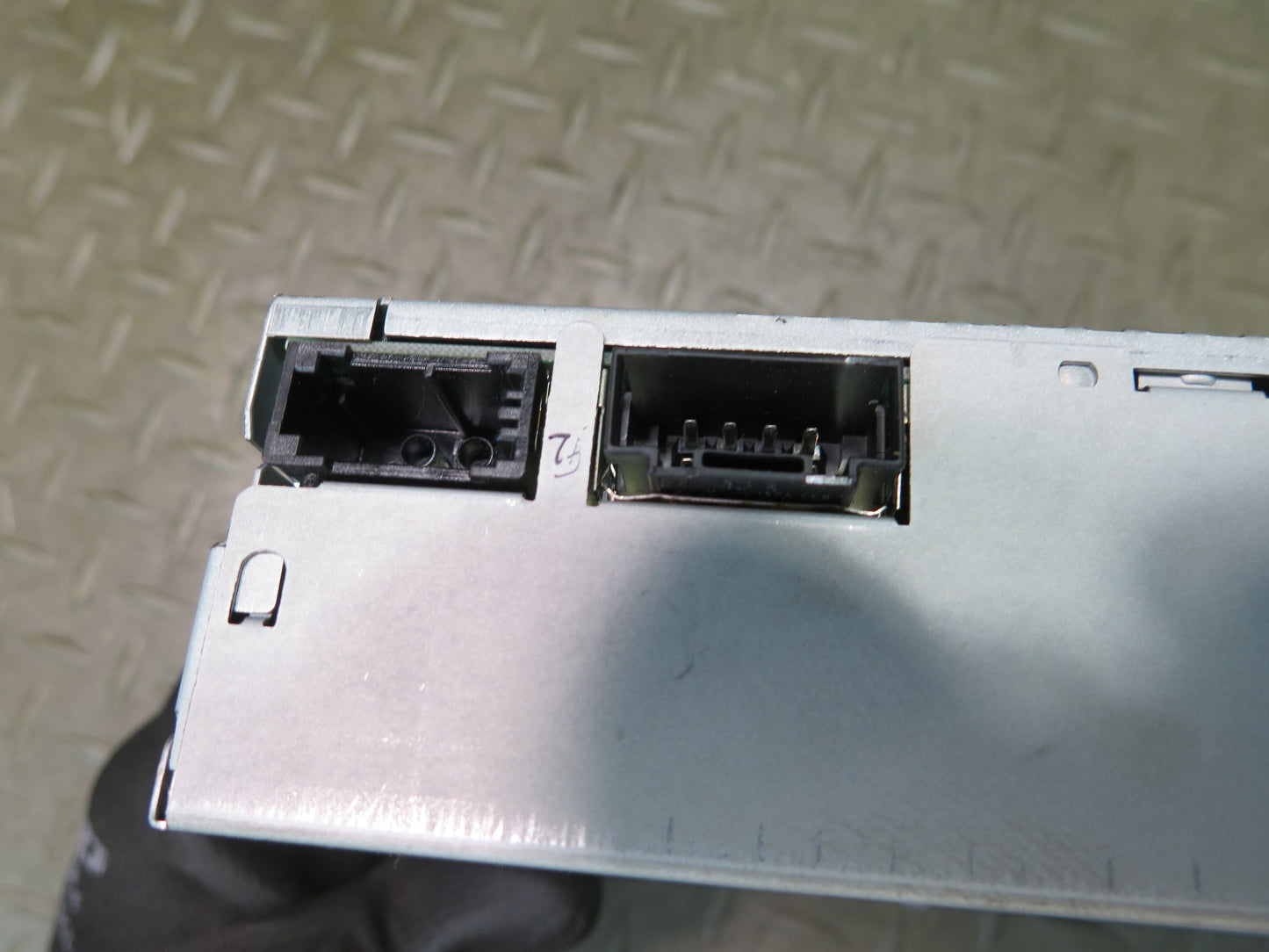 2006 Mercedes R171 Slk-class GPS Navigation DVD Drive Player 2118705226 OEM