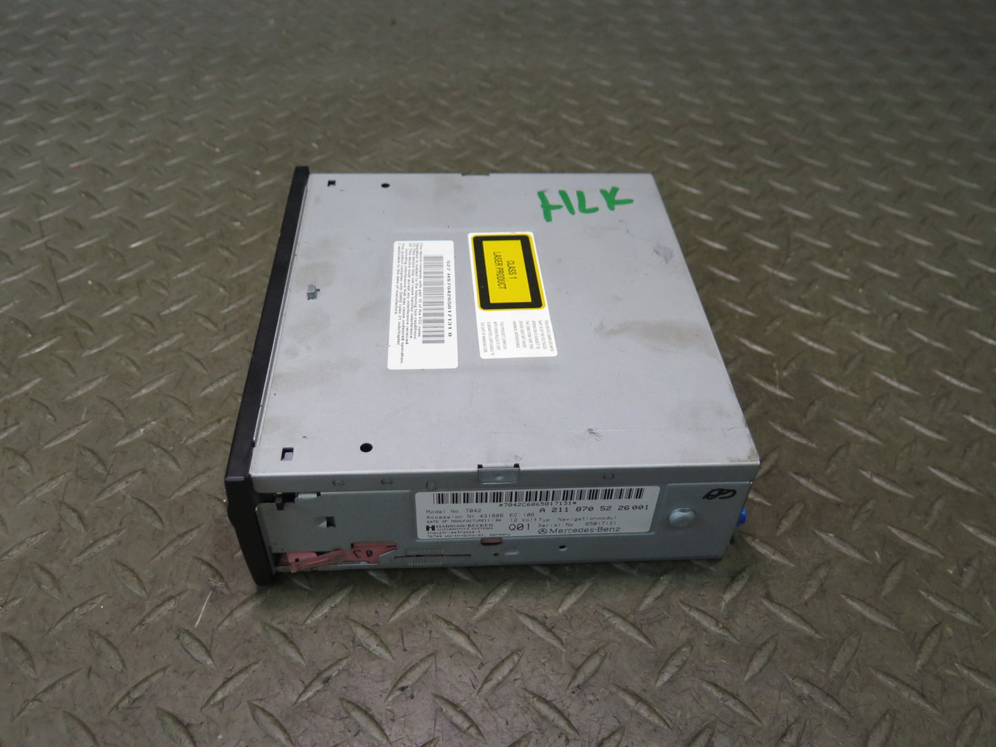 2006 Mercedes R171 Slk-class GPS Navigation DVD Drive Player 2118705226 OEM