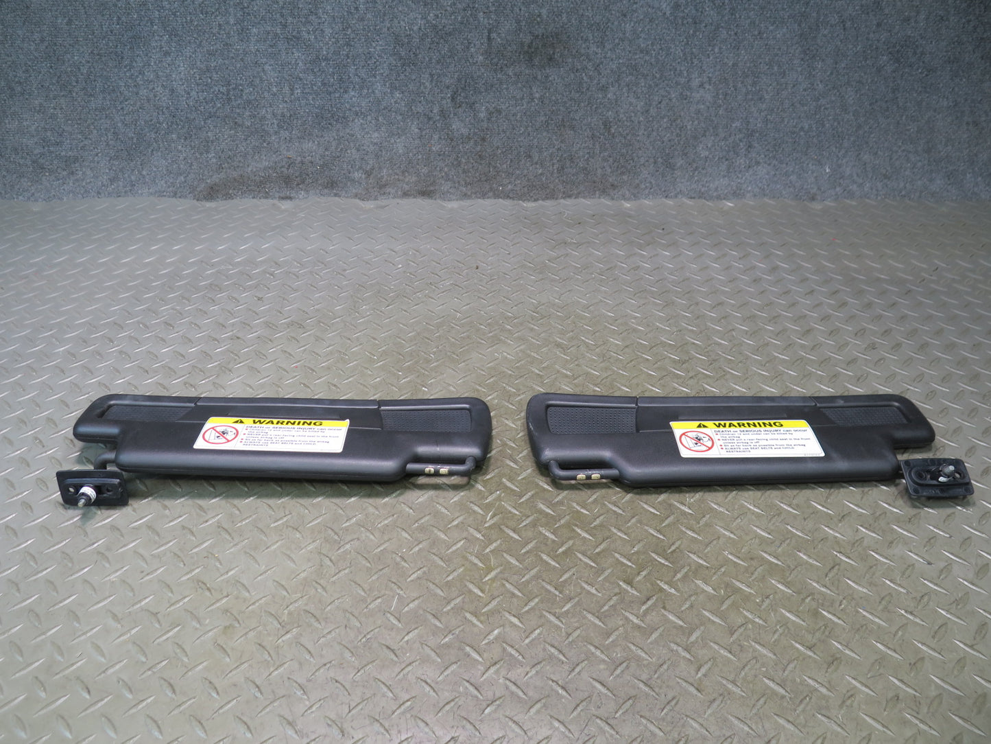 05-11 Mercedes R171 Slk-class Set of 2 Front Left & Right Sun Visor OEM