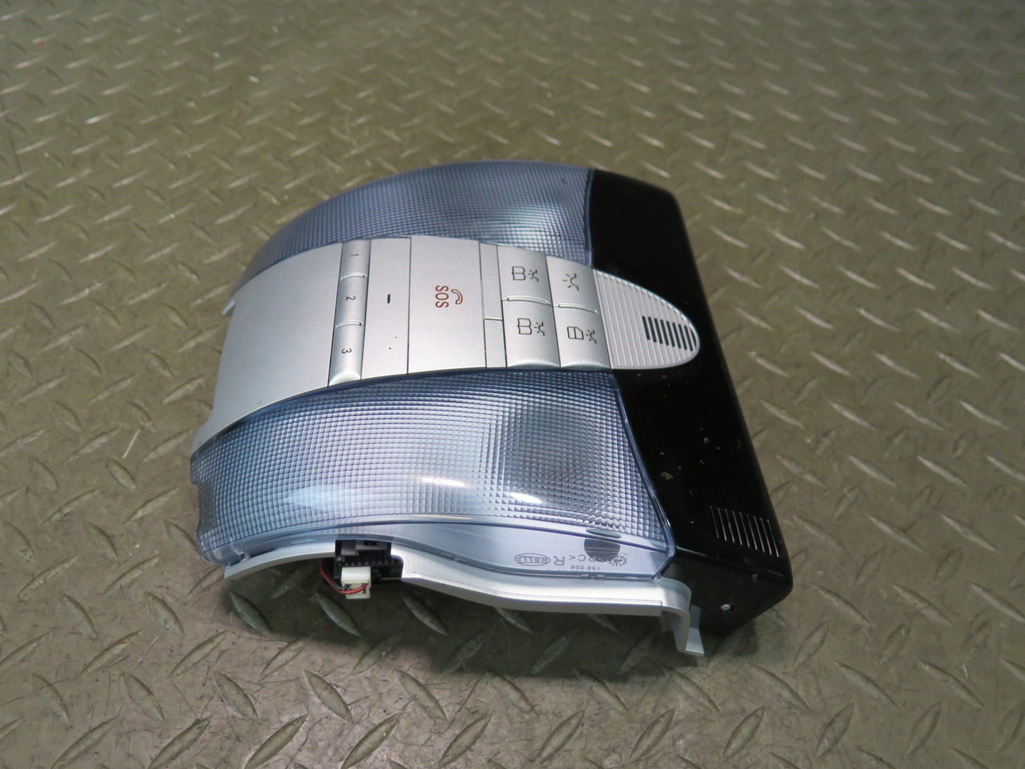 05-11 Mercedes R171 Slk-class Front Overhead Console Reading Light 1718201501