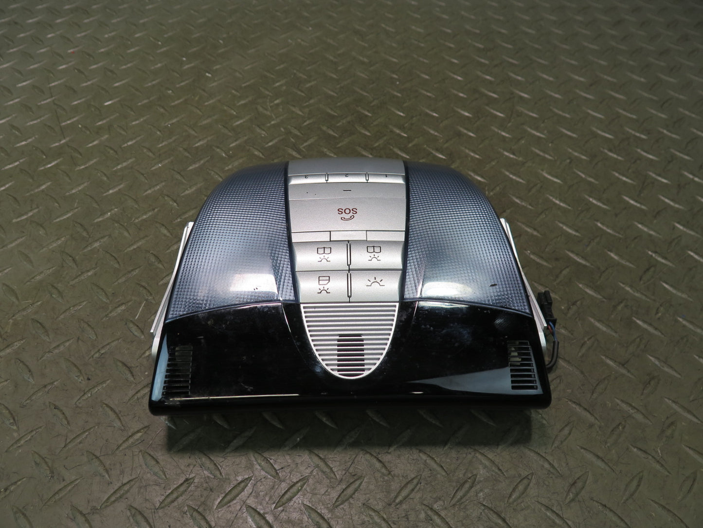 05-11 Mercedes R171 Slk-class Front Overhead Console Reading Light 1718201501