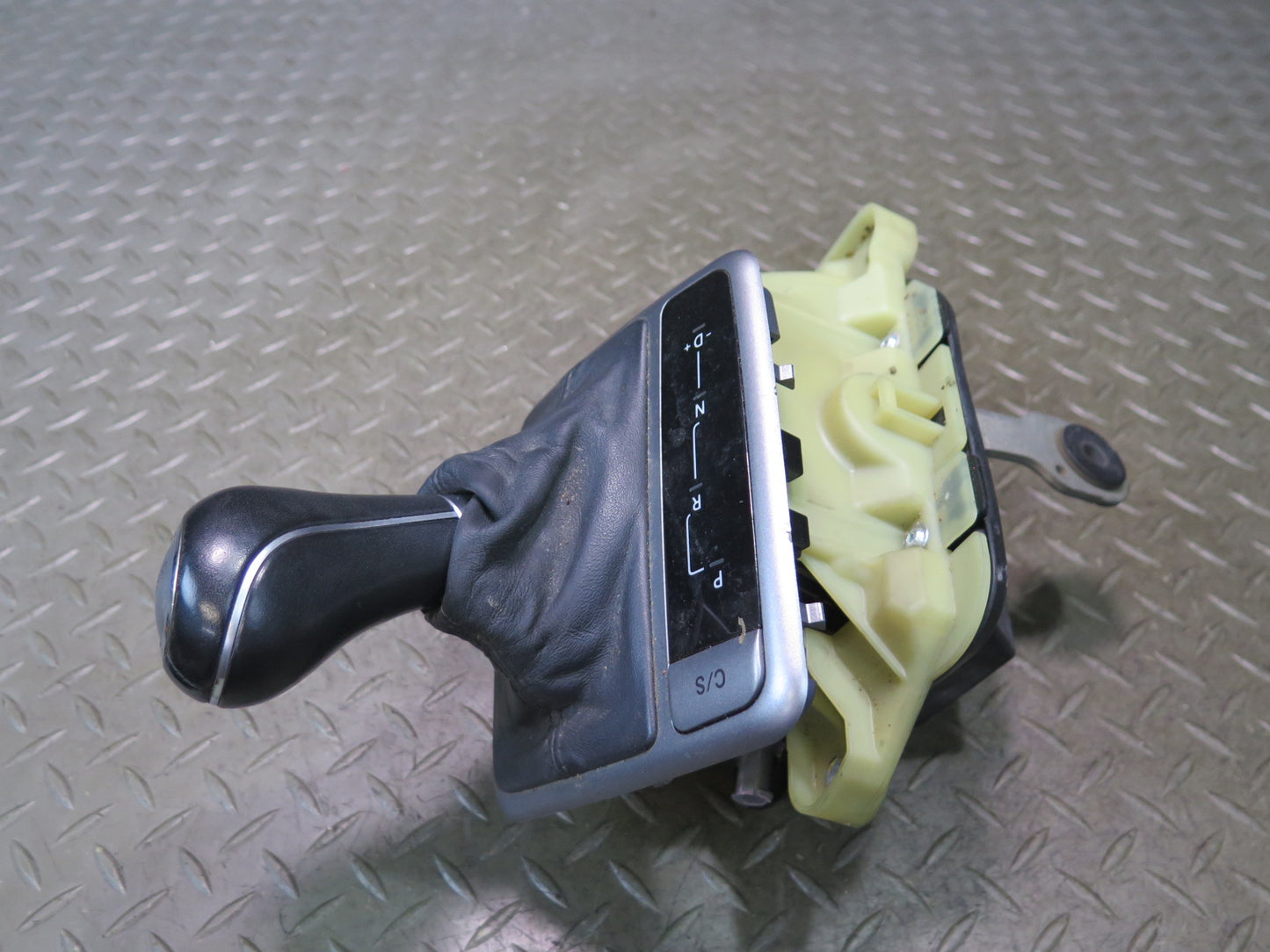 05-11 Mercedes R171 SLK Designo A/T Automatic Transmission Gear Shifter OEM
