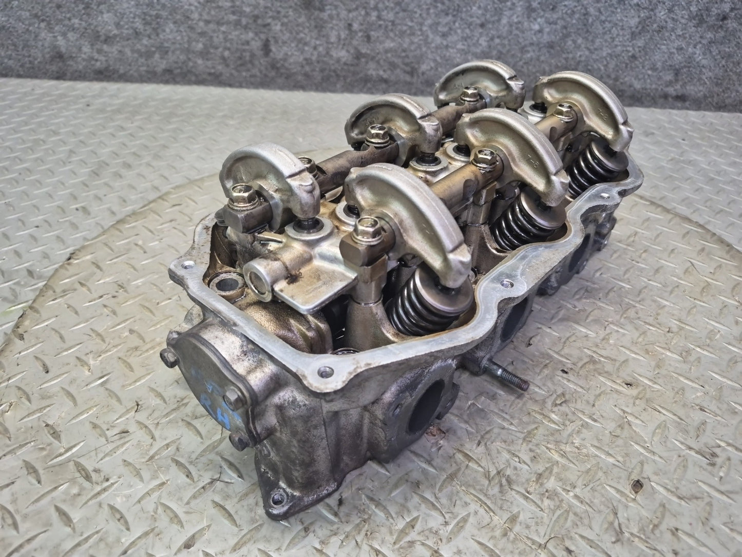 84-86 Nissan Z31 300ZX VG30E NA Engine Motor Right Cylinder Head OEM