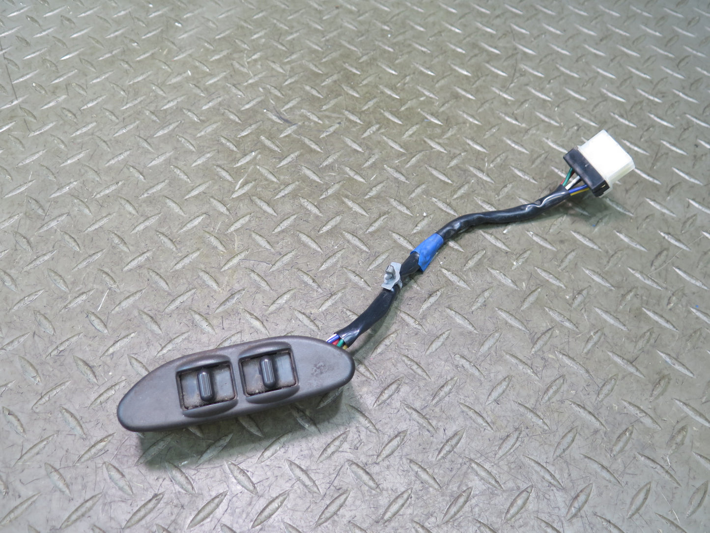 03-09 Nissan Z33 350Z Front Right Seat Adjust Control Switch OEM
