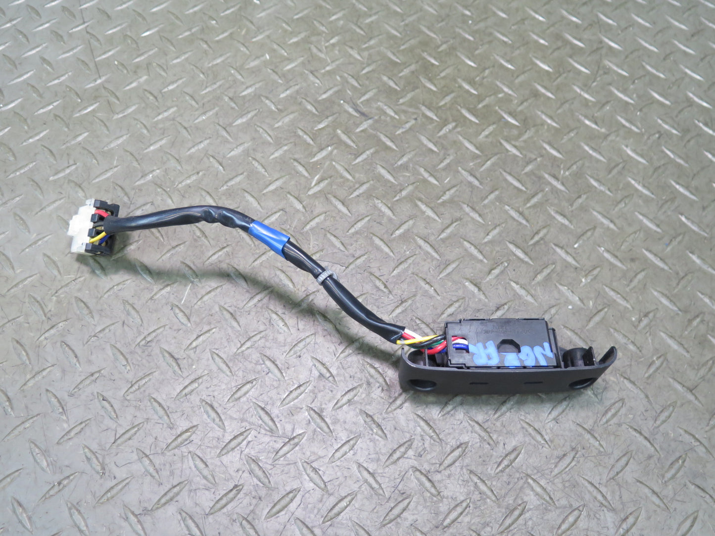 03-09 Nissan Z33 350Z Front Right Seat Adjust Control Switch OEM