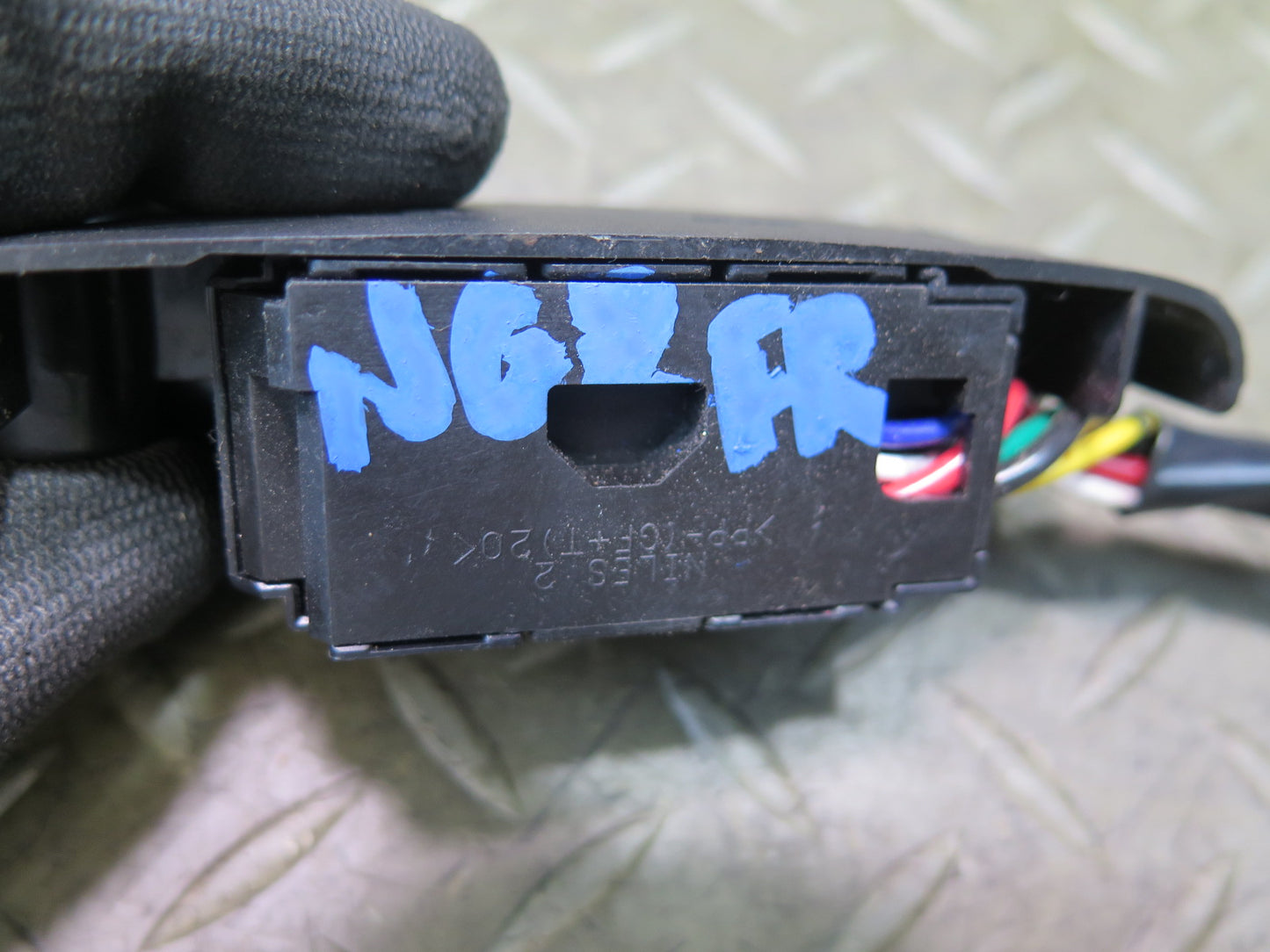 03-09 Nissan Z33 350Z Front Right Seat Adjust Control Switch OEM