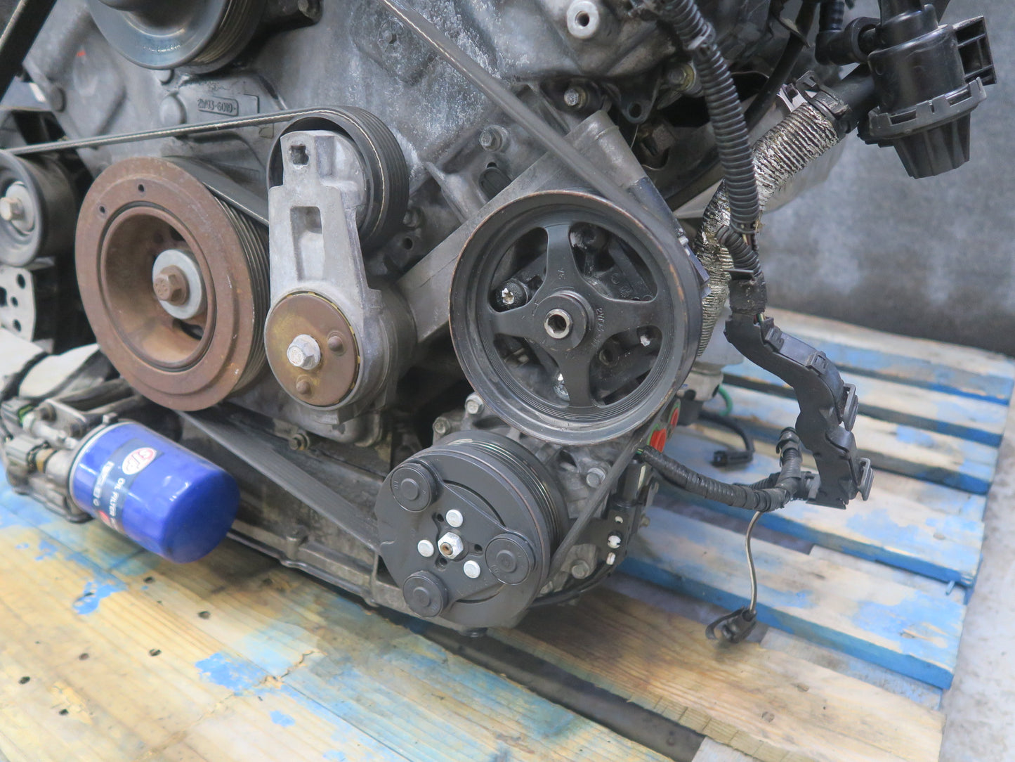 03-05 Ford Thunderbird 3.9L AJ35 V8 RWD Complete Engine Motor OEM